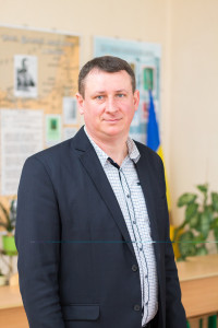 Микола Стрільчук, вчитель 
