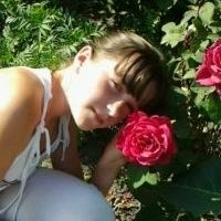 Юля Попович,  