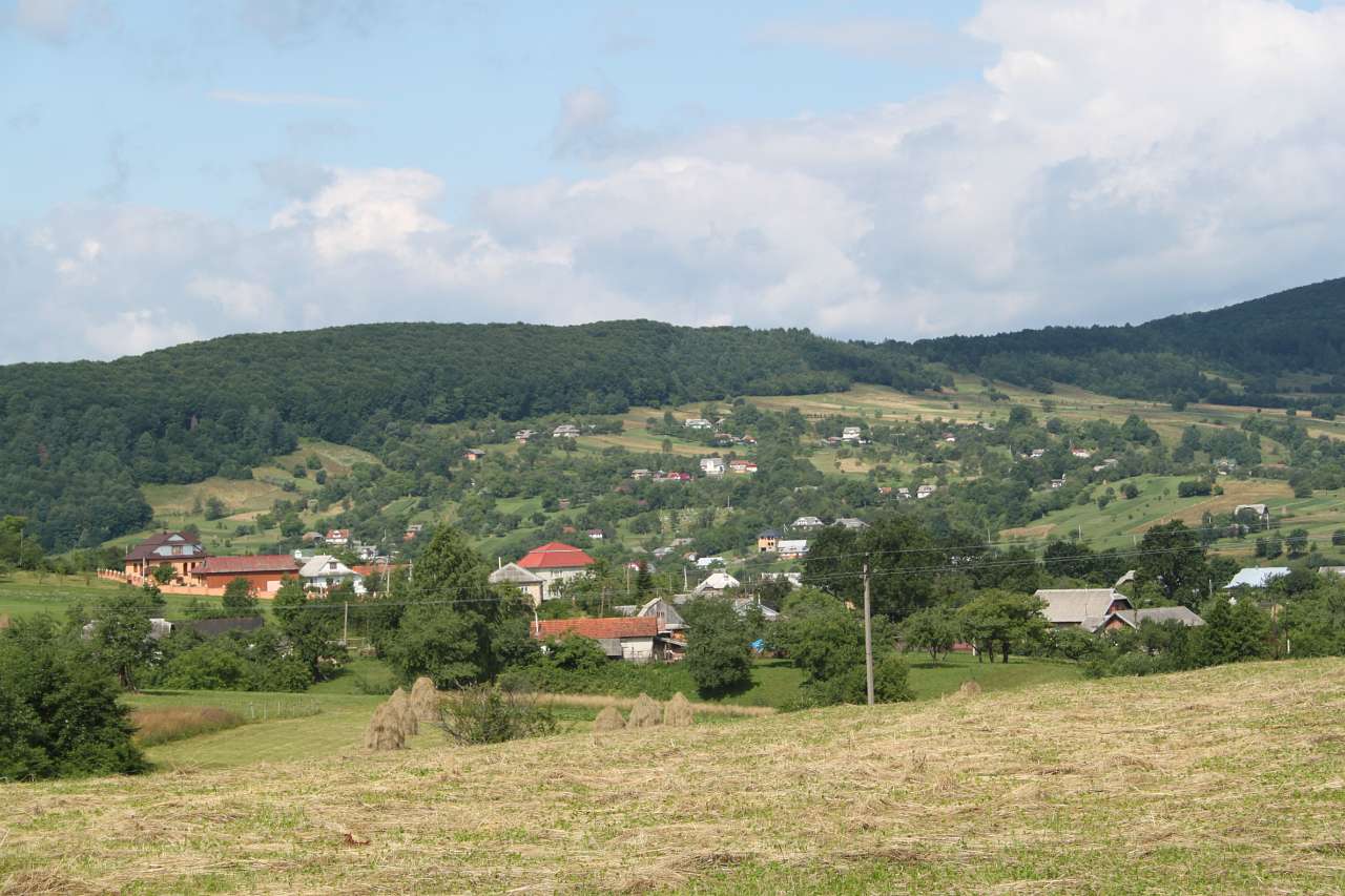 село - Ганна Стефанишин