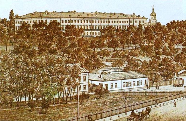 У 1920-30-х у Жовтневому палаці (Київ) розташ - Валентин Щокін