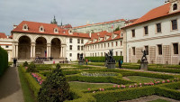 Вальдштейнський палац.