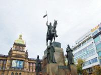 Пам'ятник Святого Вацлава.