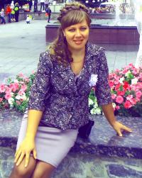 Наталія Галанзовська, Головний бухгалтер 